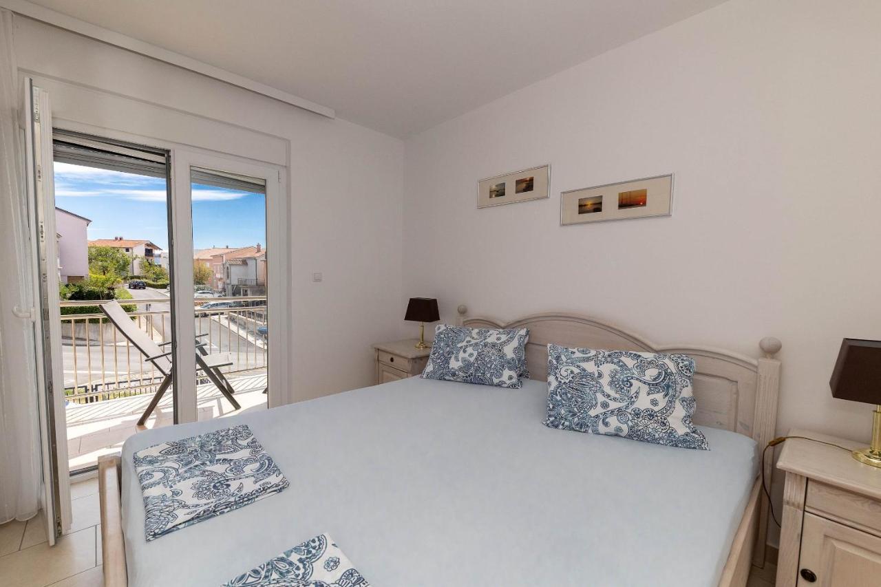 Apartmani Dea Crikvenica Exterior foto